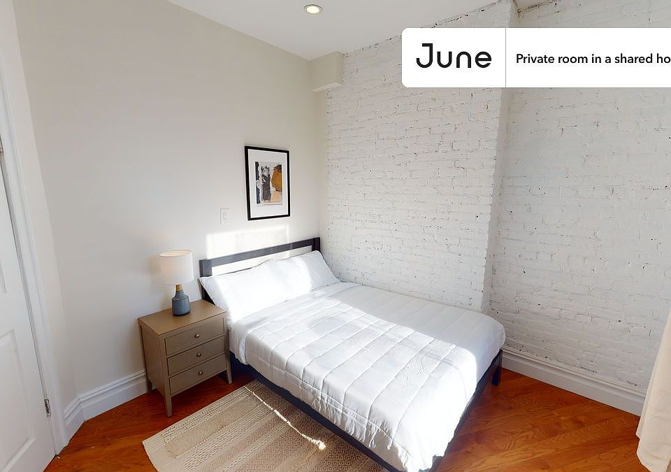 1st image of 824 9th Ave #4FS-B