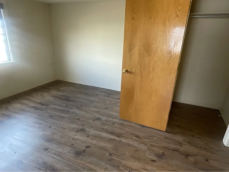 102 W Main St #2A — Photo 14