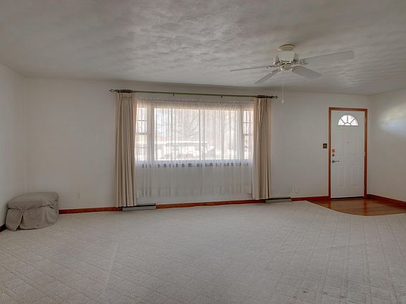 5th image of 3636 Lindell Ave