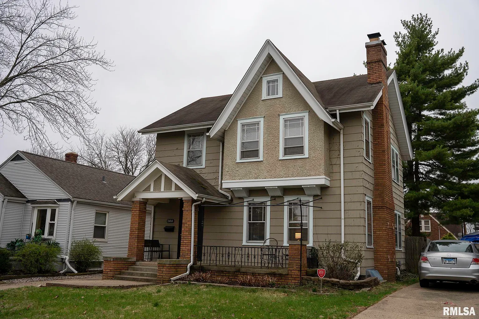 508 W Maywood Ave photo 1