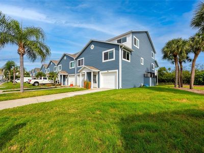 816 Hidden Harbour Dr, Indian Rocks Beach, FL, 33785
