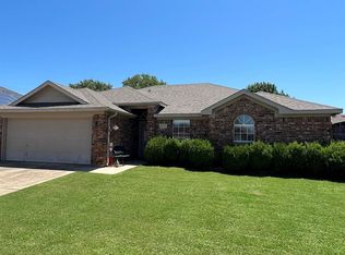 8174 Jolie Dr, Fort Worth, TX 76137