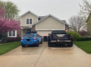 434 SW Brielle Ln, Lees Summit, MO 64082