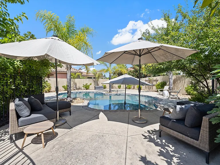 4382 Malana Way — Photo 38