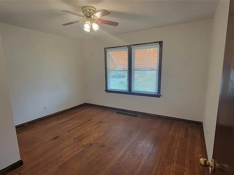 6320 Arthur Ave — Photo 6
