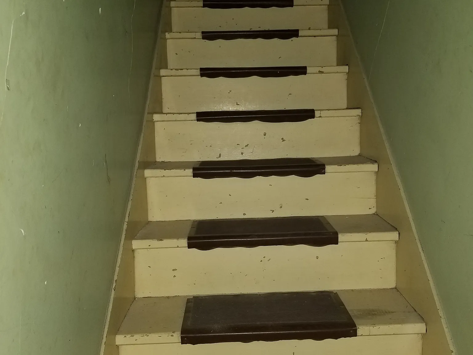 1 bed, $1,100 — Photo 4