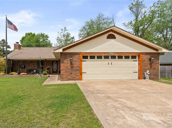 2210 Breckenridge Ter, Greenwood, AR 72936