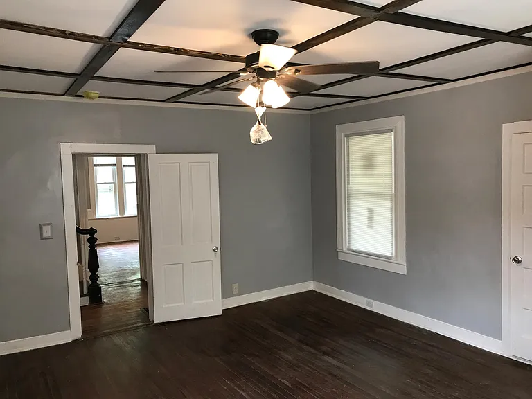 160 Gray St — Photo 12