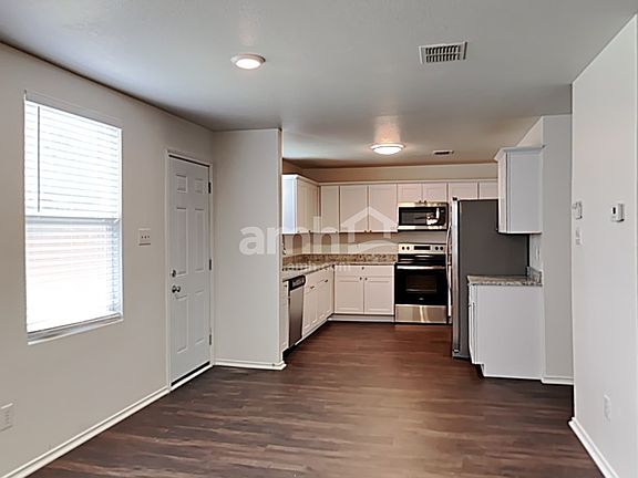 4th image of 8307 River Bluffs Dr