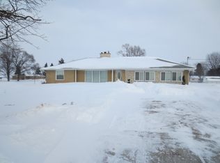 105 S Airport Rd, Saginaw, MI 48601