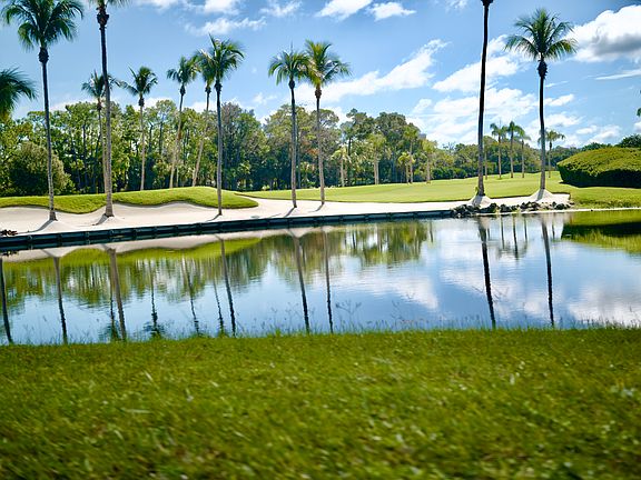 Grey Oaks View as you enter World Tennis Club