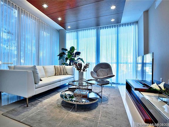 3rd image of 9940 W Bay Harbor Dr Unit 5A