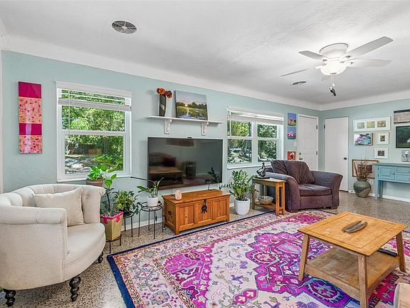 4th image of 6214 8TH AVENUE S