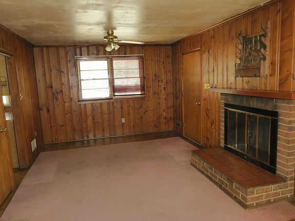 3rd image of 3249 Clearview Dr