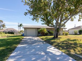 109 S Wimbrow Dr, Sebastian, FL 32958