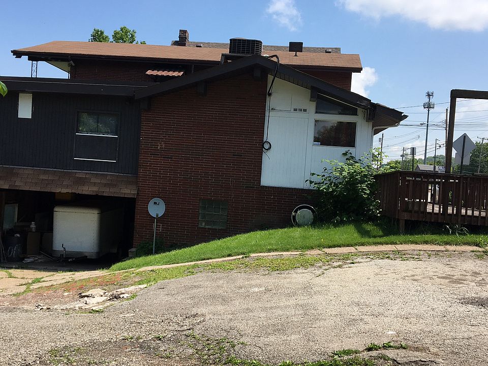 2nd image of 2601 Bowman Ave