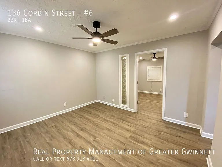 136 Corbin St #6 — Photo 3
