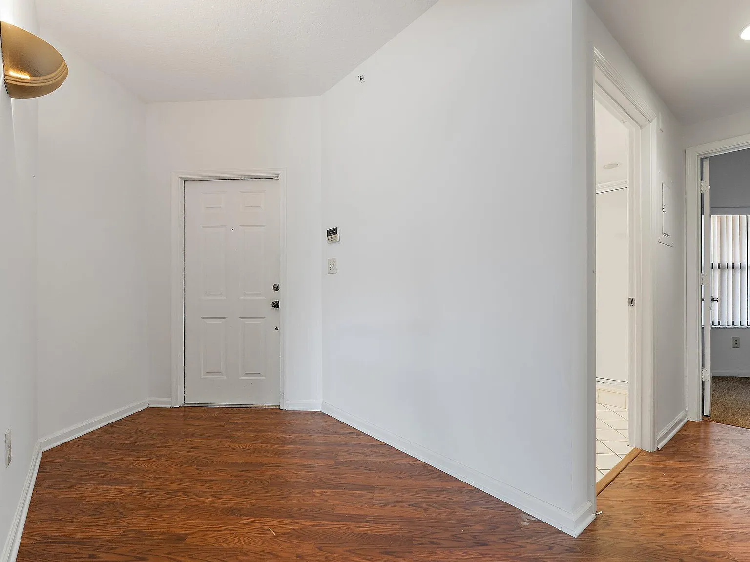 2 bed, 2.0 bath, 1192 sqft, $2,500 — Photo 3