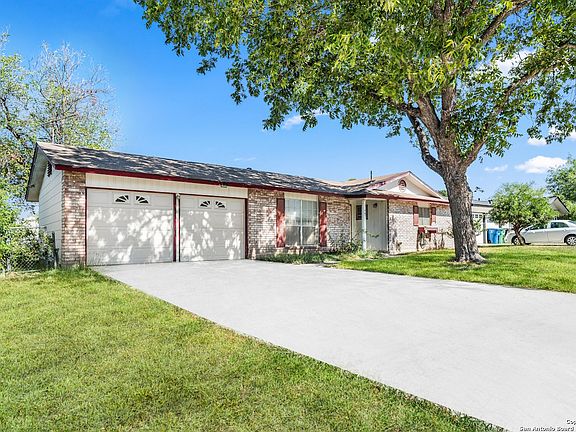 2nd image of 447 BERTETTI DR