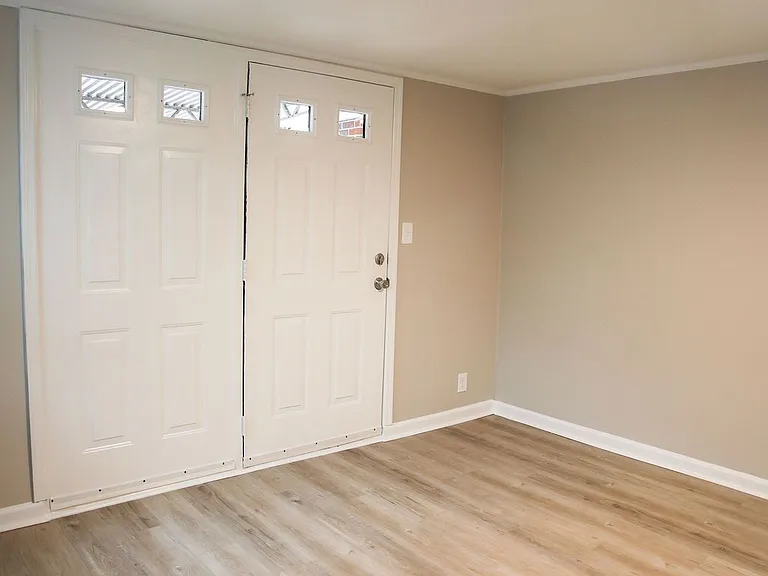 3023 Colonial Dr — Photo 9