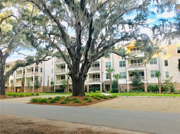 111 Gascoigne Ave Unit 204, Saint Simons Island, GA 31522