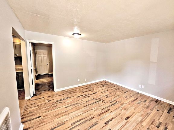3rd image of 3900 Rucker Cir SW Unit 20