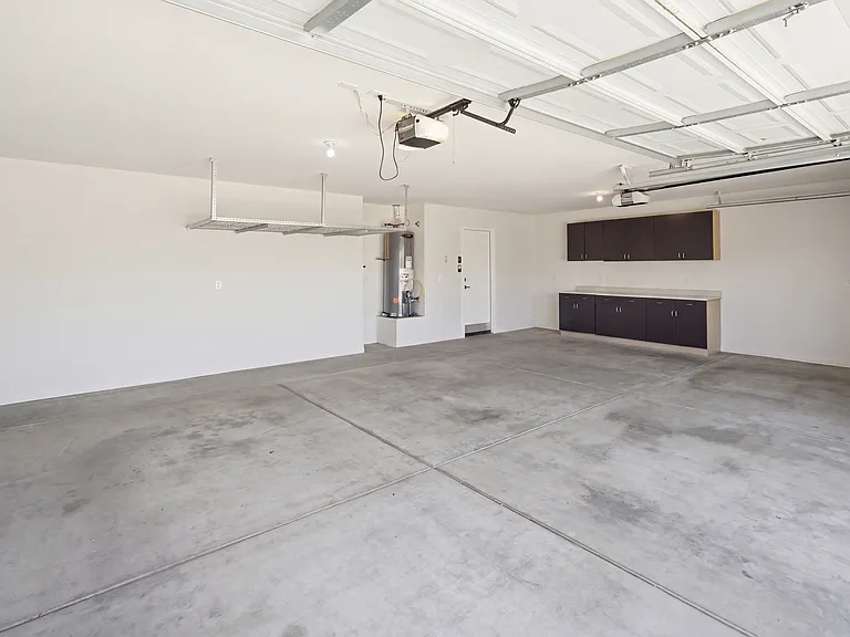 12516 W Solano Dr — Photo 6