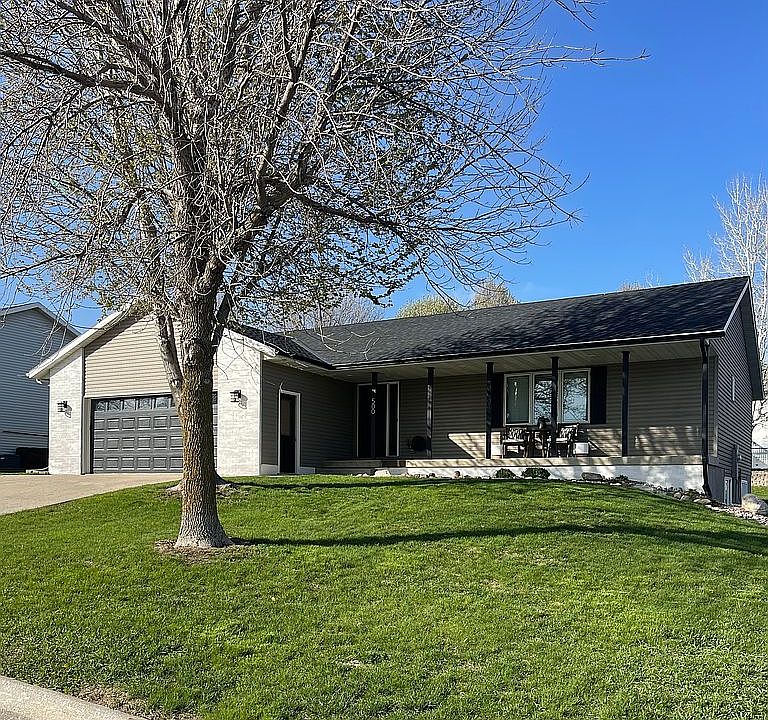 1st image of 500 Ely Dr