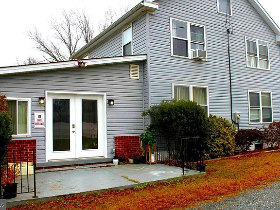 2nd image of 6213 Shady Side Rd