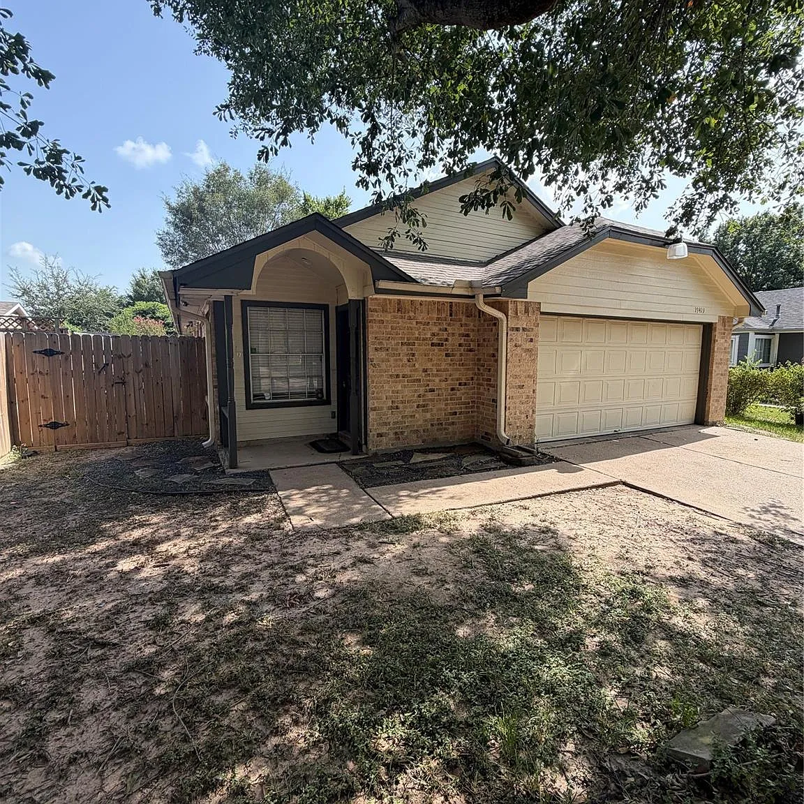 2 bed, 4.0 bath, 1033 sqft, $1,400 — Photo 1