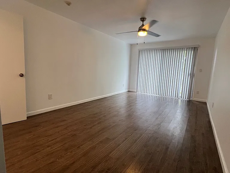 3111 4th Street — Photo 3