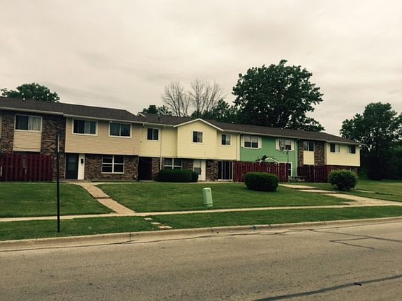 2nd image of 2300 Barrett Dr