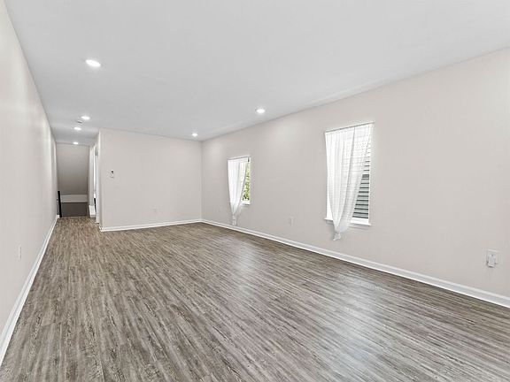 4th image of 1923 N 20th St #1