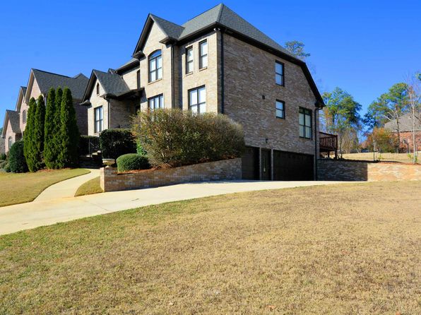 776 Lake Crest Dr, Birmingham, AL 35226