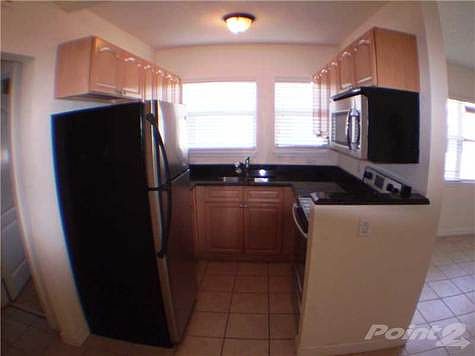 3rd image of 865 W 39th St APT 6