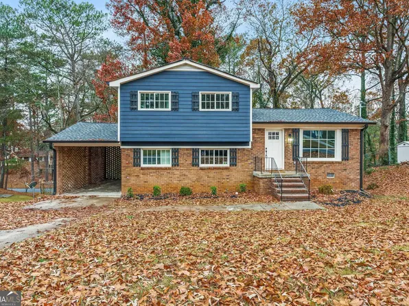 782 Magna Carta Dr NW, Atlanta, GA 30318