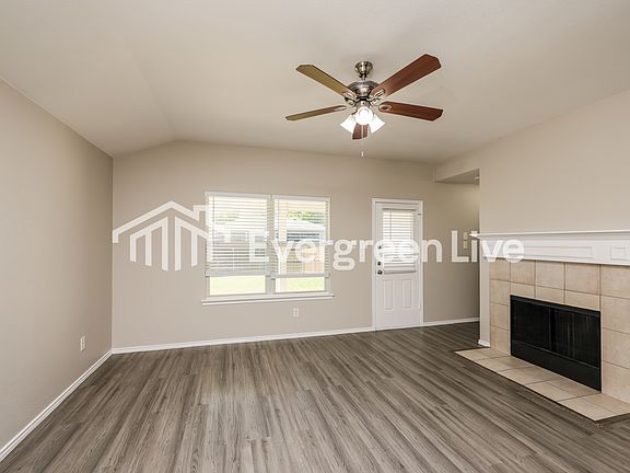 5th image of 1789 Eagle River Trl