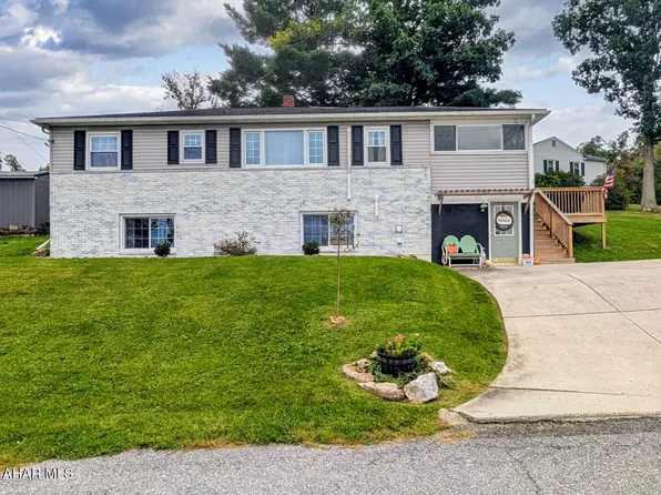 124 Markwood Dr, Bedford, PA 15522