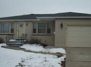 23 Towers Blvd, Cheektowaga, NY 14227