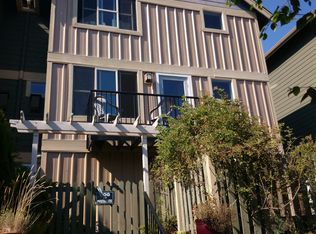 846 NW 52nd St, Seattle, WA 98107