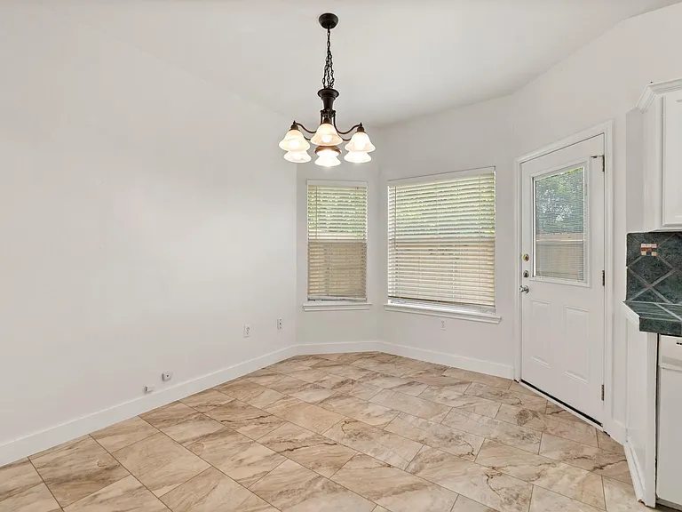 1908 Windy Park Dr — Photo 13