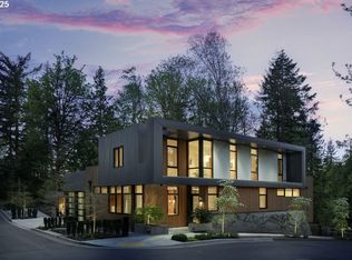 4311 SW 36th Pl, Portland, OR 97221