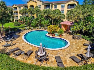 700 Uno Lago Drive #402, Juno Beach, FL, 33408