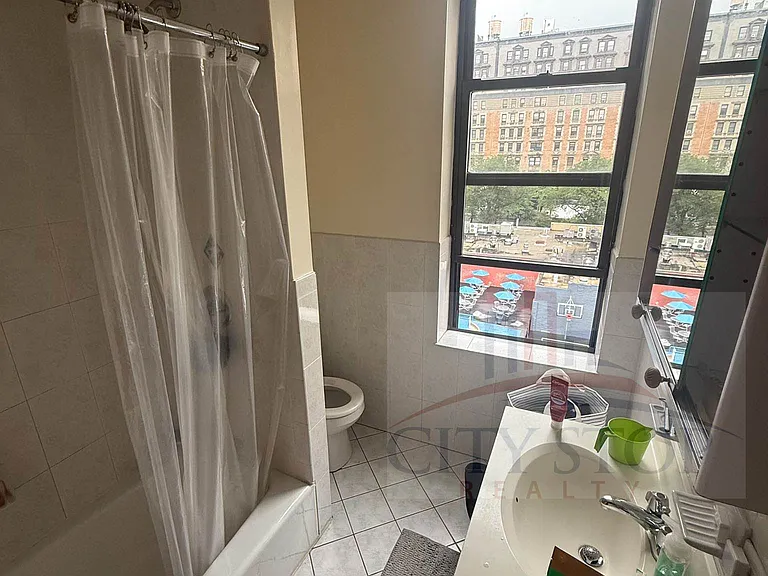 244 W 109th St #5A — Photo 6