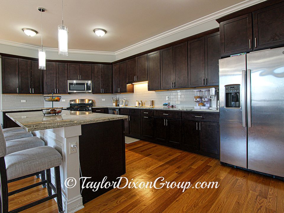 1st image of 520 N Western Ave #3C