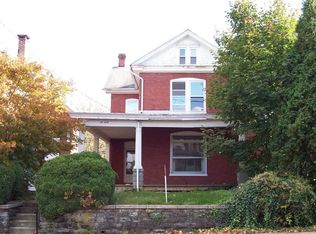 240 S State St, Leola, PA 17540