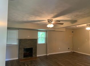 201 Culotta Dr, Hampton, VA 23666