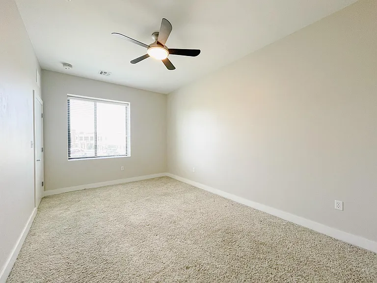 444 N Central Ave #308 — Photo 7