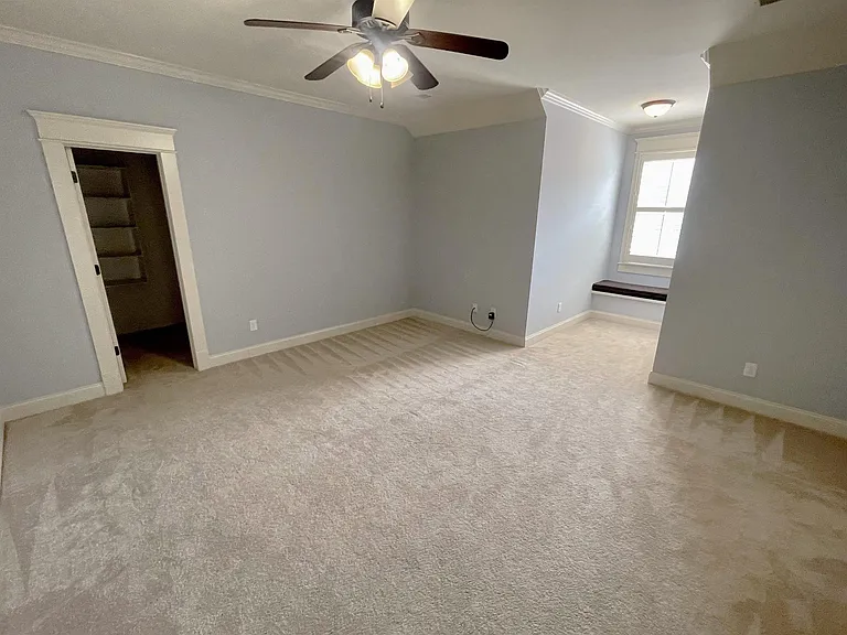 1820 Enclave Hollow Ln E — Photo 19