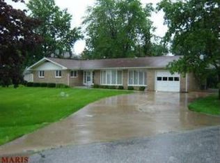 4003 W Ely Rd, Hannibal, MO 63401